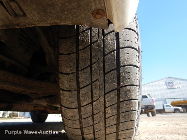 image for item DH6778 2000 Chevrolet Lumina