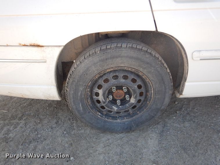 image for item DH6778 2000 Chevrolet Lumina