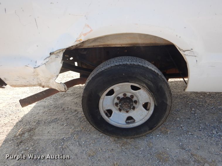 image for item DH6787 2006 Ford F250 Super Duty XL pickup truck