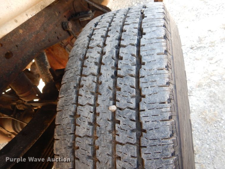 image for item DH6787 2006 Ford F250 Super Duty XL pickup truck