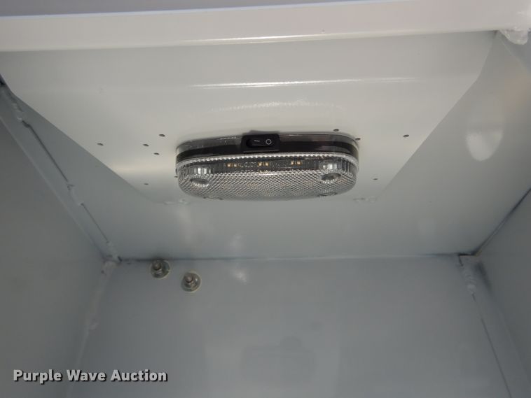 image for item DH6788 Reading CA082SCA313140 utility bed