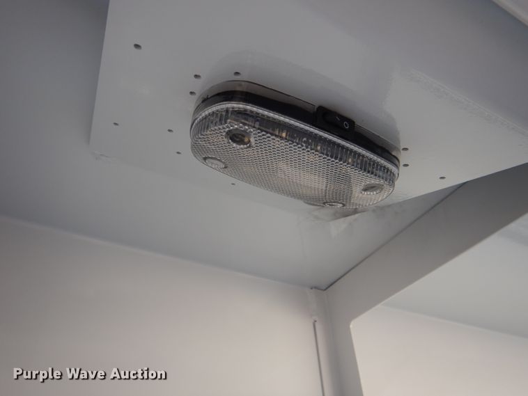 image for item DH6788 Reading CA082SCA313140 utility bed