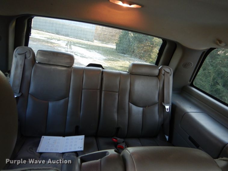 image for item DH6821 2005 Chevrolet Tahoe SUV