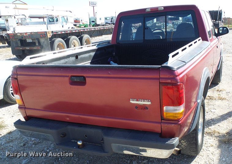 image for item DI0721 1993 Ford Ranger SuperCab pickup truck