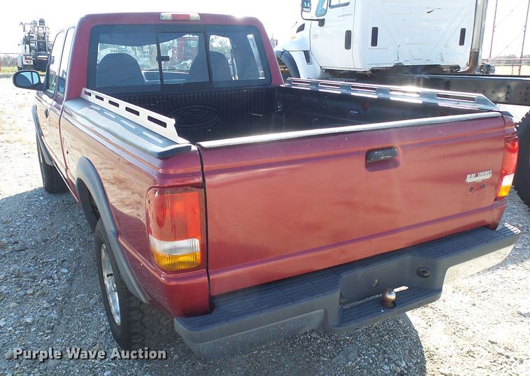 image for item DI0721 1993 Ford Ranger SuperCab pickup truck