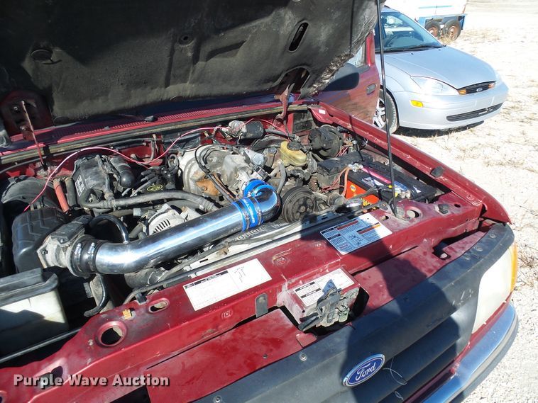 image for item DI0721 1993 Ford Ranger SuperCab pickup truck