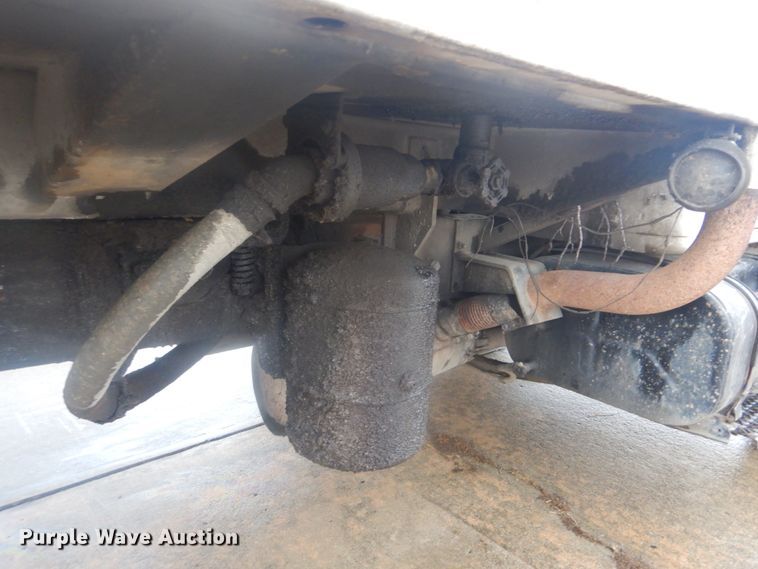 image for item DI2378 1993 International 4900 refuse truck