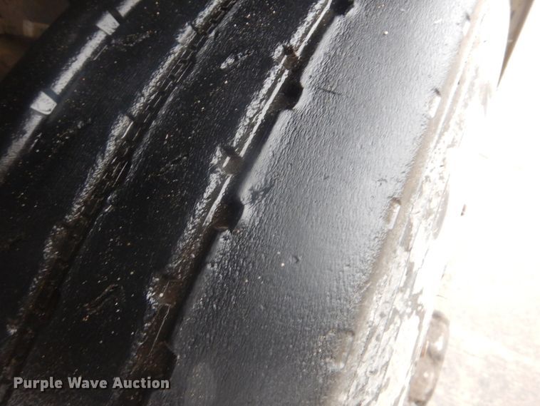 image for item DI2378 1993 International 4900 refuse truck