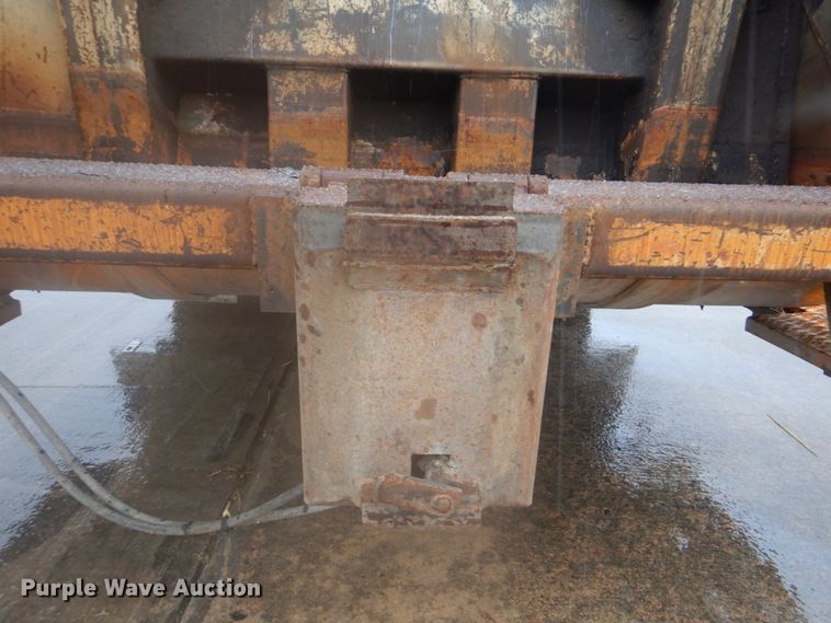 image for item DI2379 1996 International 2554 refuse truck