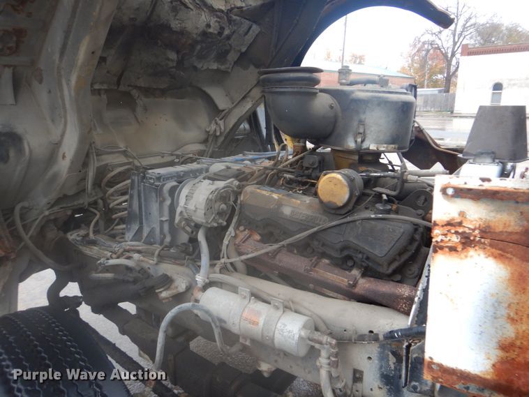 image for item DI2380 1990 Ford 8000 refuse truck