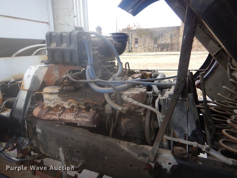 image for item DI2380 1990 Ford 8000 refuse truck