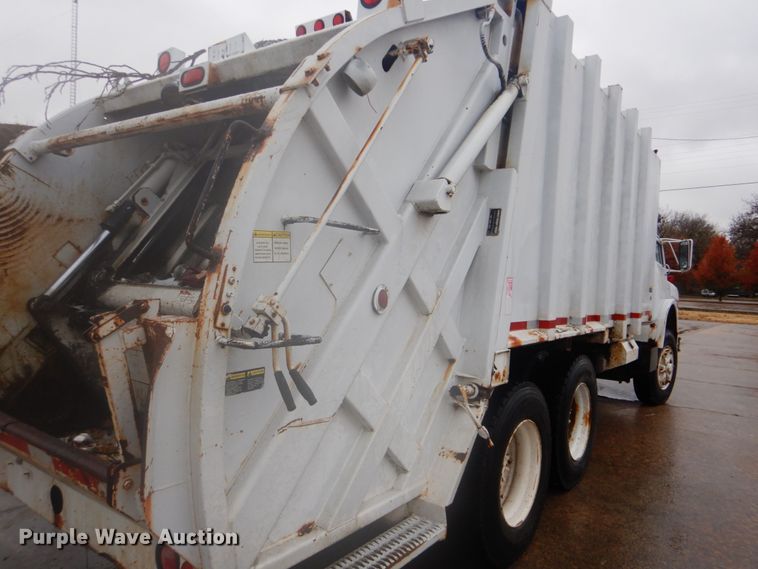 image for item DI2380 1990 Ford 8000 refuse truck