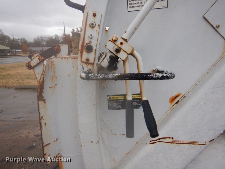 image for item DI2380 1990 Ford 8000 refuse truck