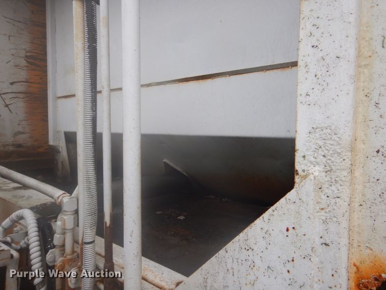 image for item DI2380 1990 Ford 8000 refuse truck