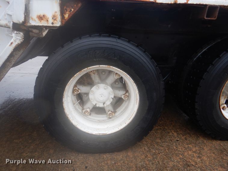 image for item DI2380 1990 Ford 8000 refuse truck