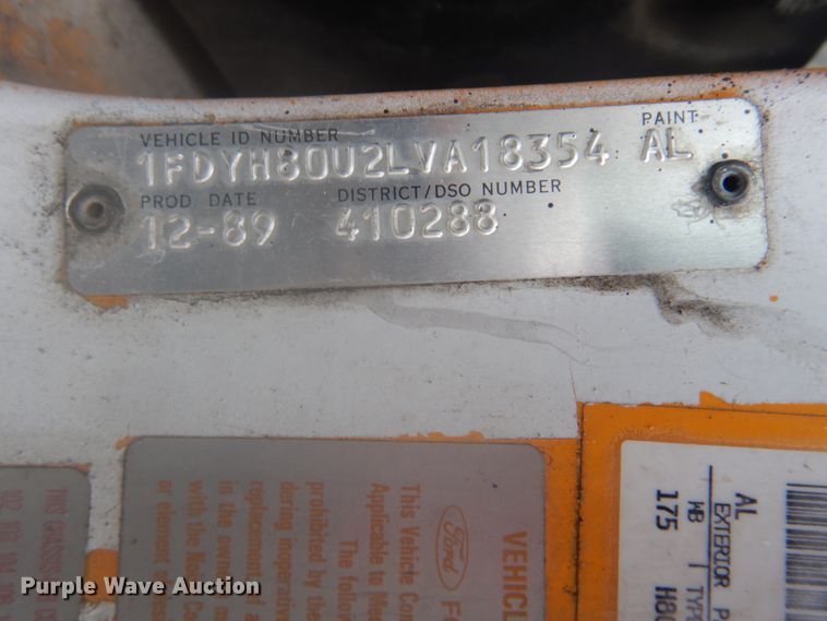 image for item DI2380 1990 Ford 8000 refuse truck