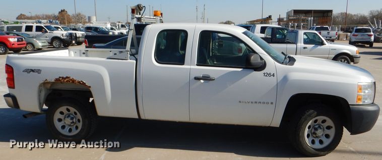 image for item DI2588 2007 Chevrolet Silverado 1500 Ext. Cab pickup truck