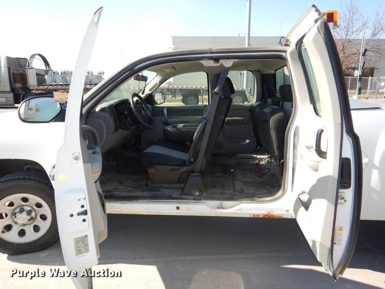 image for item DI2588 2007 Chevrolet Silverado 1500 Ext. Cab pickup truck