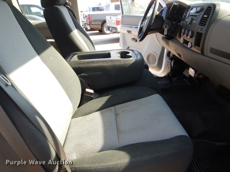 image for item DI2589 2007 Chevrolet Silverado 1500 Ext. Cab pickup truck