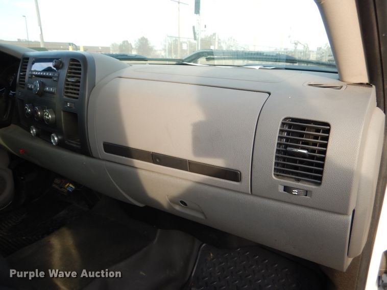 image for item DI2592 2007 Chevrolet Silverado 1500 Ext. Cab pickup truck