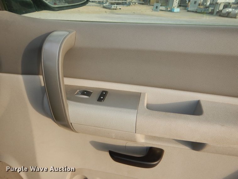 image for item DI2592 2007 Chevrolet Silverado 1500 Ext. Cab pickup truck