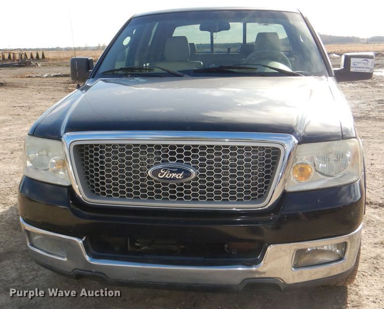 image for item DI2671 2004 Ford F150 Lariat SuperCrew pickup truck