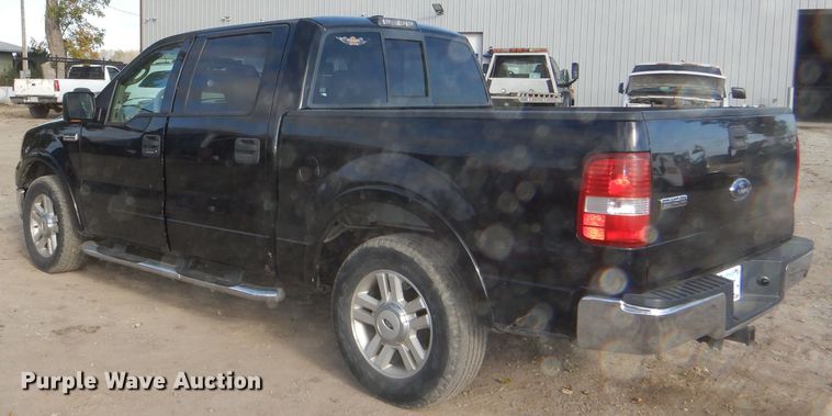 image for item DI2671 2004 Ford F150 Lariat SuperCrew pickup truck