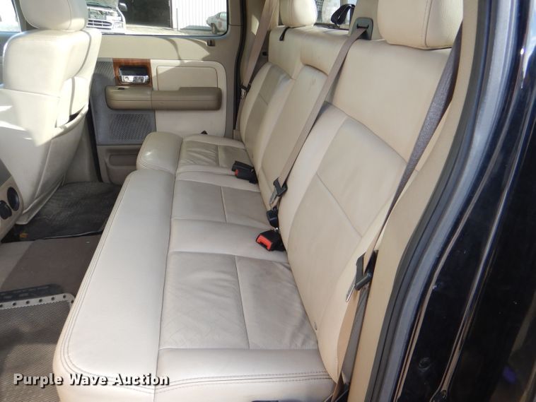 image for item DI2671 2004 Ford F150 Lariat SuperCrew pickup truck