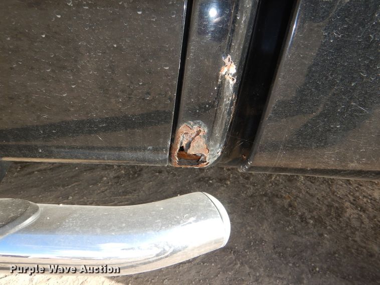 image for item DI2671 2004 Ford F150 Lariat SuperCrew pickup truck