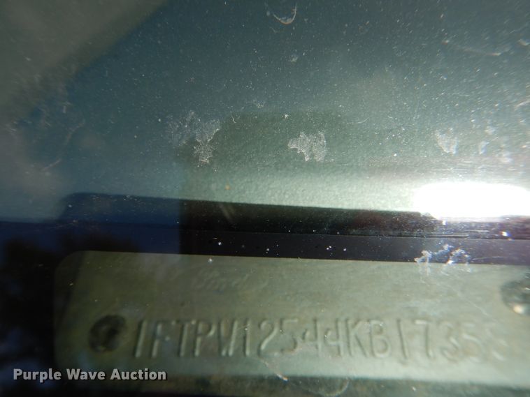 image for item DI2671 2004 Ford F150 Lariat SuperCrew pickup truck