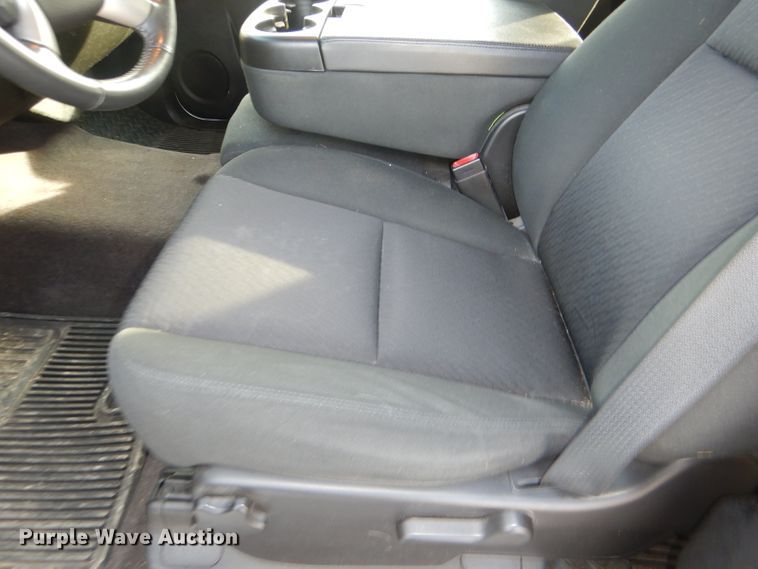 image for item DI2681 2012 Chevrolet Silverado 1500 Hybrid Crew Cab pickup truck