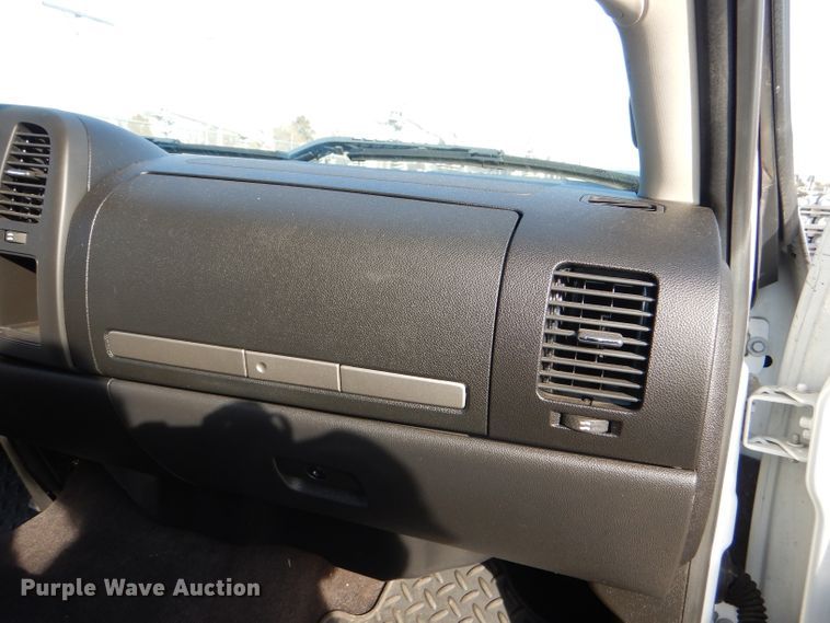 image for item DI2681 2012 Chevrolet Silverado 1500 Hybrid Crew Cab pickup truck