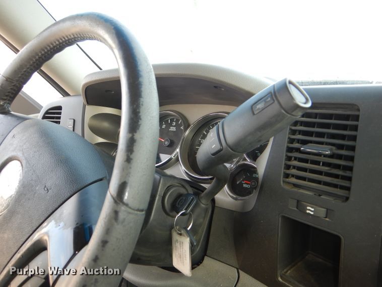 image for item DI2685 2012 Chevrolet Silverado 3500HD Ext. Cab utility bed pickup truck