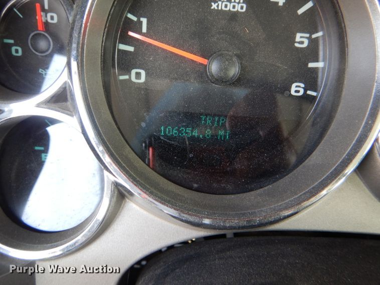 image for item DI2685 2012 Chevrolet Silverado 3500HD Ext. Cab utility bed pickup truck