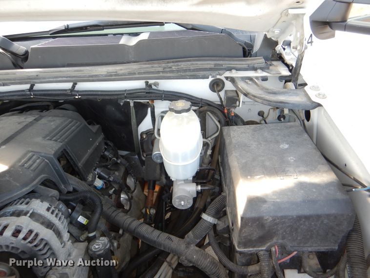 image for item DI2685 2012 Chevrolet Silverado 3500HD Ext. Cab utility bed pickup truck