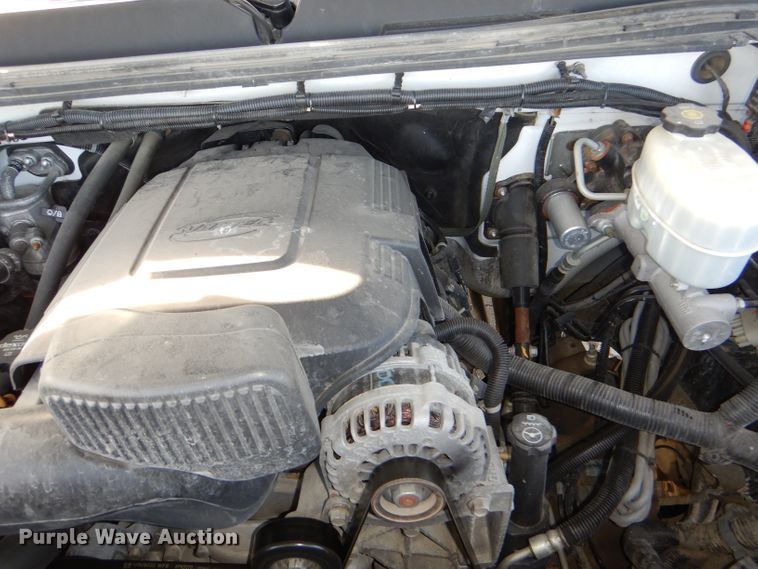 image for item DI2685 2012 Chevrolet Silverado 3500HD Ext. Cab utility bed pickup truck