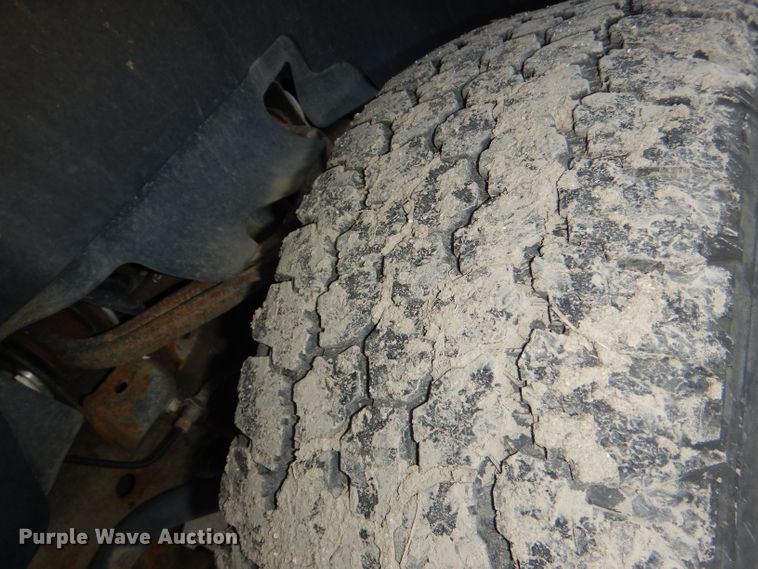 image for item DI2685 2012 Chevrolet Silverado 3500HD Ext. Cab utility bed pickup truck