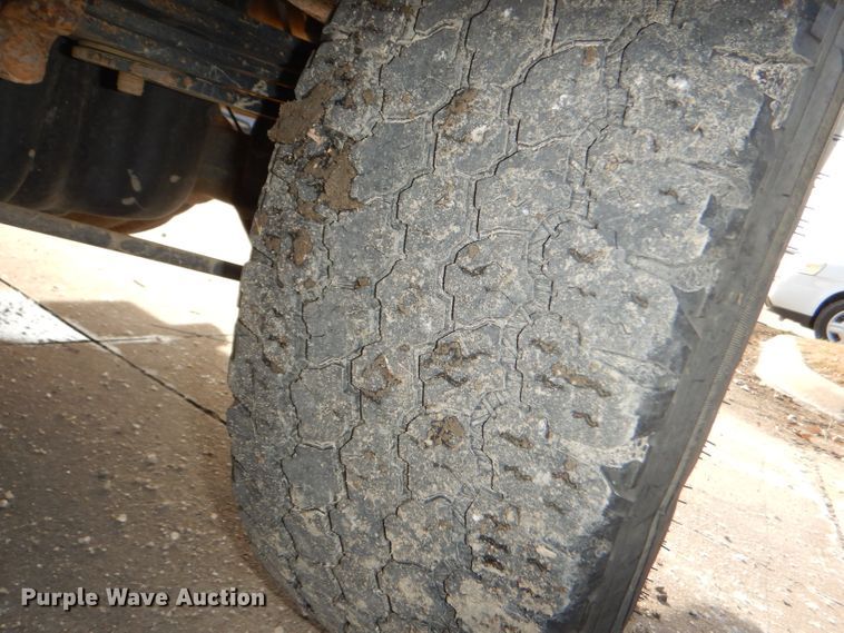 image for item DI2685 2012 Chevrolet Silverado 3500HD Ext. Cab utility bed pickup truck