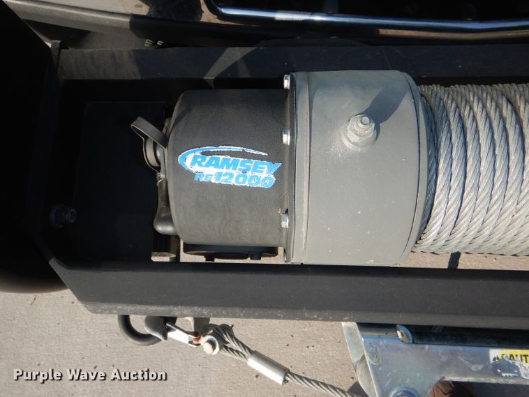 image for item DI2687 2007 Chevrolet Silverado 3500HD flatbed pickup truck