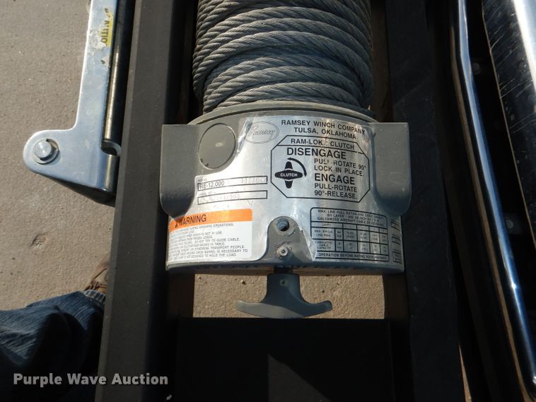 image for item DI2687 2007 Chevrolet Silverado 3500HD flatbed pickup truck