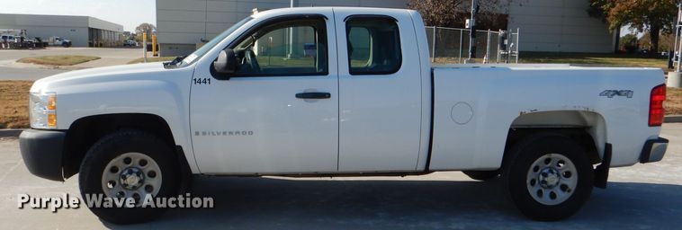 image for item DI2690 2008 Chevrolet Silverado 1500 Ext. Cab pickup truck
