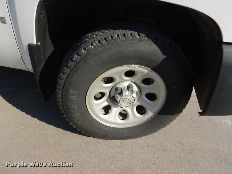 image for item DI2690 2008 Chevrolet Silverado 1500 Ext. Cab pickup truck