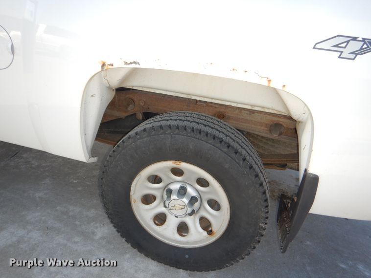 image for item DI2690 2008 Chevrolet Silverado 1500 Ext. Cab pickup truck