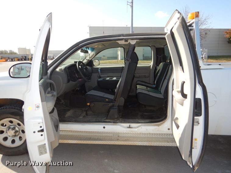 image for item DI2691 2008 Chevrolet Silverado 1500 Ext. Cab pickup truck