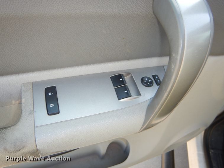 image for item DI2692 2008 Chevrolet Silverado 3500HD utility bed pickup truck