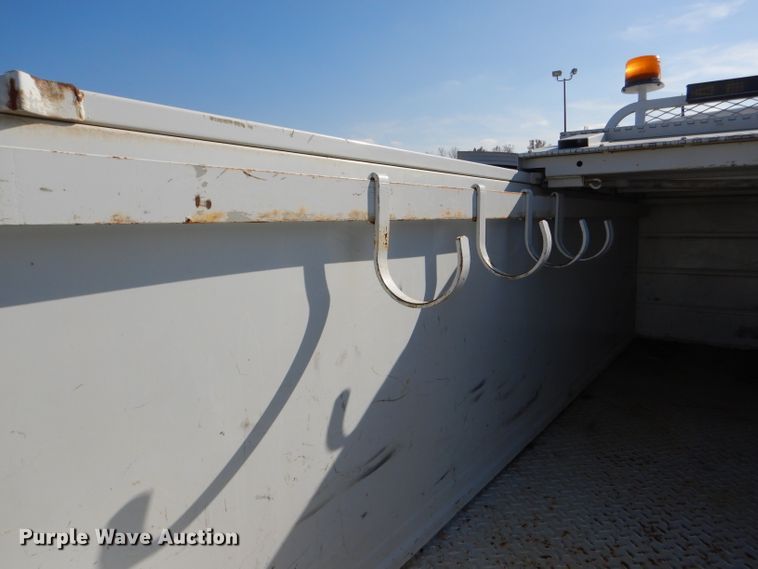 image for item DI2692 2008 Chevrolet Silverado 3500HD utility bed pickup truck