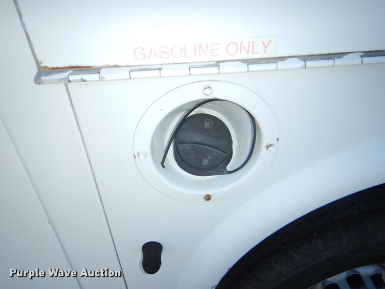 image for item DI2692 2008 Chevrolet Silverado 3500HD utility bed pickup truck