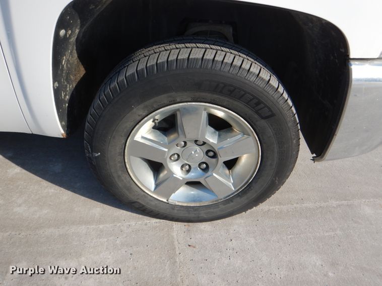 image for item DI2693 2012 Chevrolet Silverado 1500 Hybrid Crew Cab pickup truck