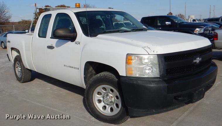 image for item DI2695 2008 Chevrolet Silverado 1500 Ext. Cab pickup truck