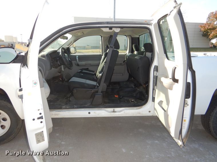 image for item DI2695 2008 Chevrolet Silverado 1500 Ext. Cab pickup truck